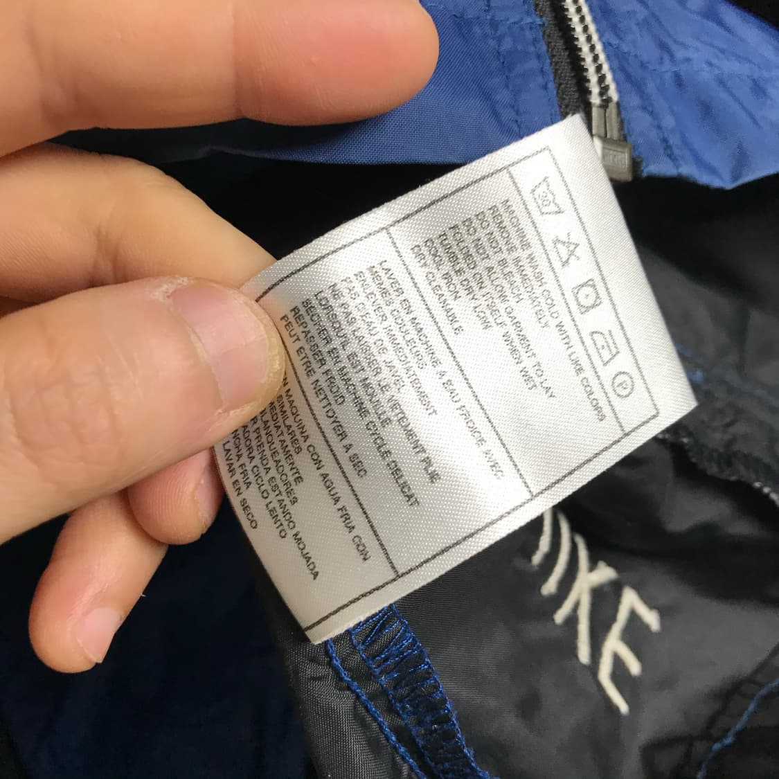 나이키 00s 유니크 바람막이 상품이미지5