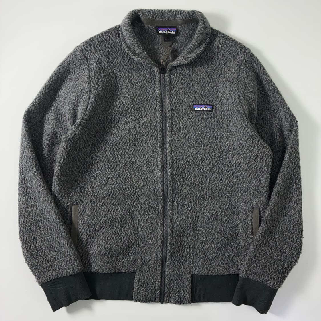 Patagonia 파타고니아 울리에스터 다크그레이 플리스 자켓 상품이미지1