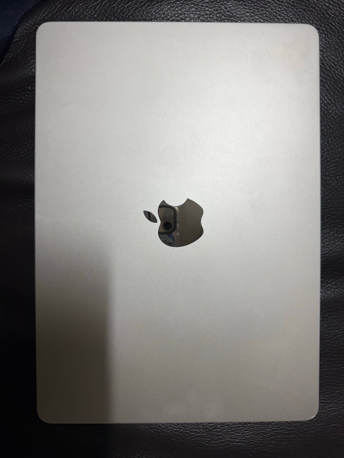 Macbook Air M2 13' 스타라이트 256GB 상품이미지5