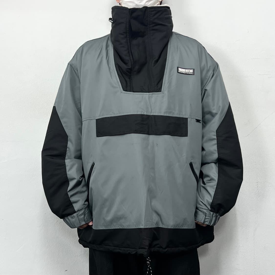 디스이즈네버댓 오버사이즈 배색 아노락 후드 자켓 상품이미지1