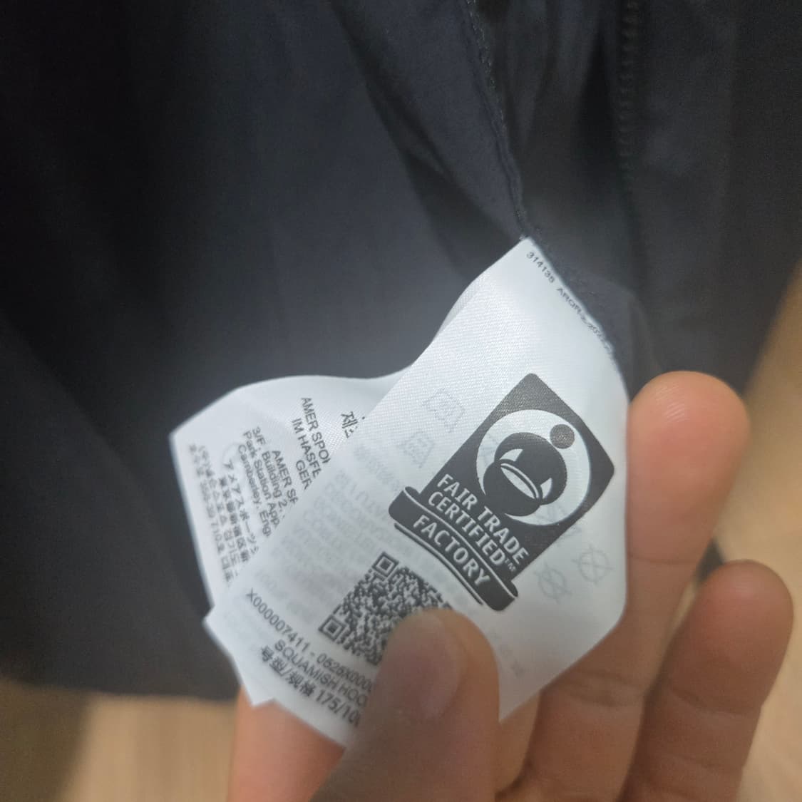 [KREAM정품/M] 아크테릭스 스쿼미시 후디 블랙 (풀구성) 상품이미지3