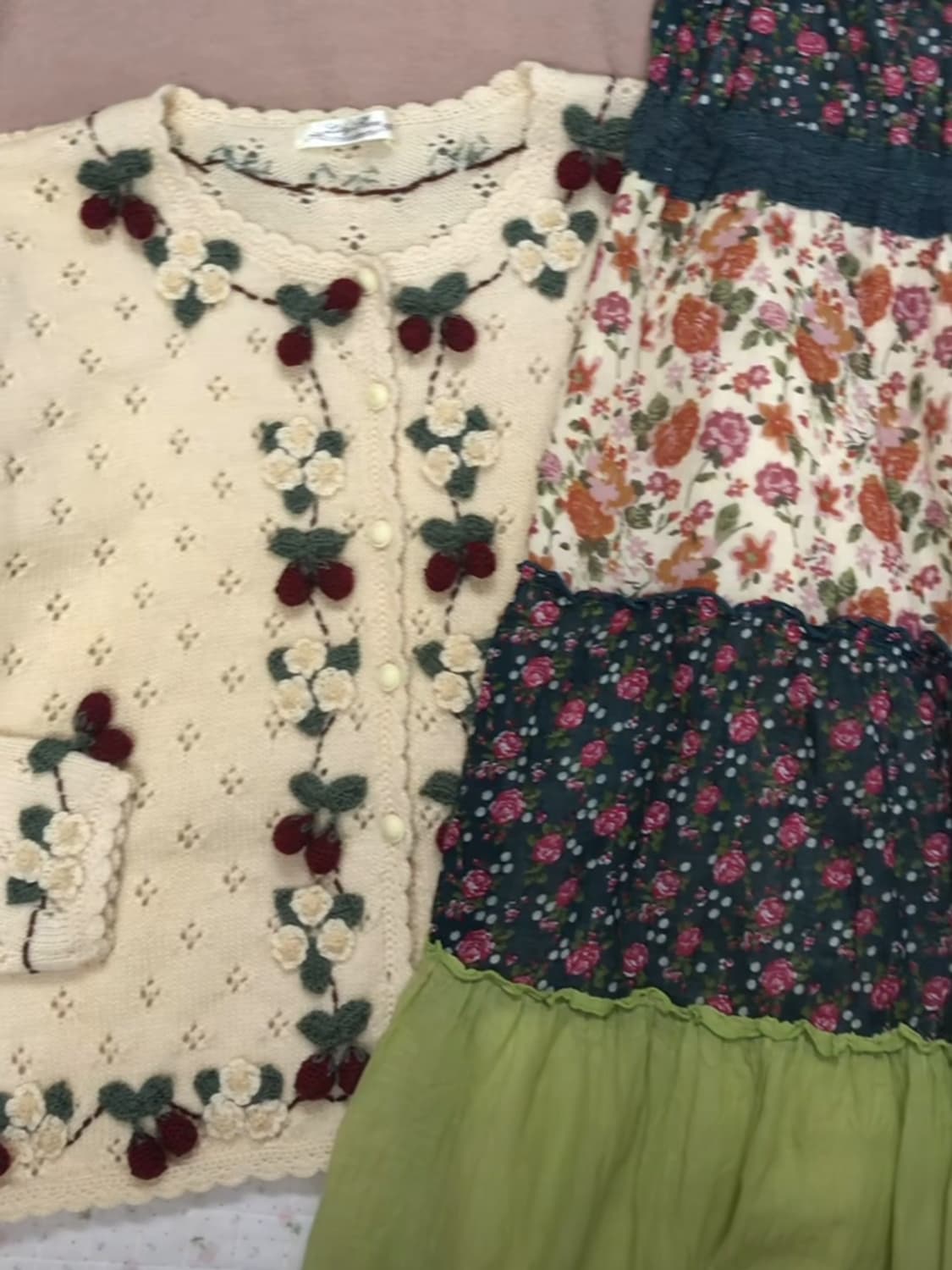 릴리포엠 자수 가디건 lily poem 상품이미지1