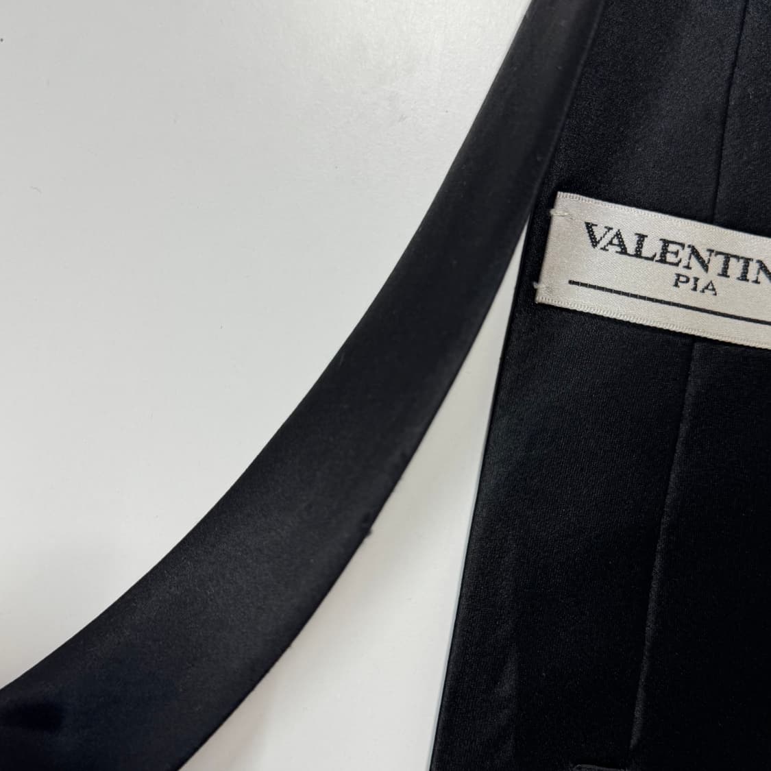 발렌티노(VALENTINO) 빈티지 블랙 넥타이 상품이미지7