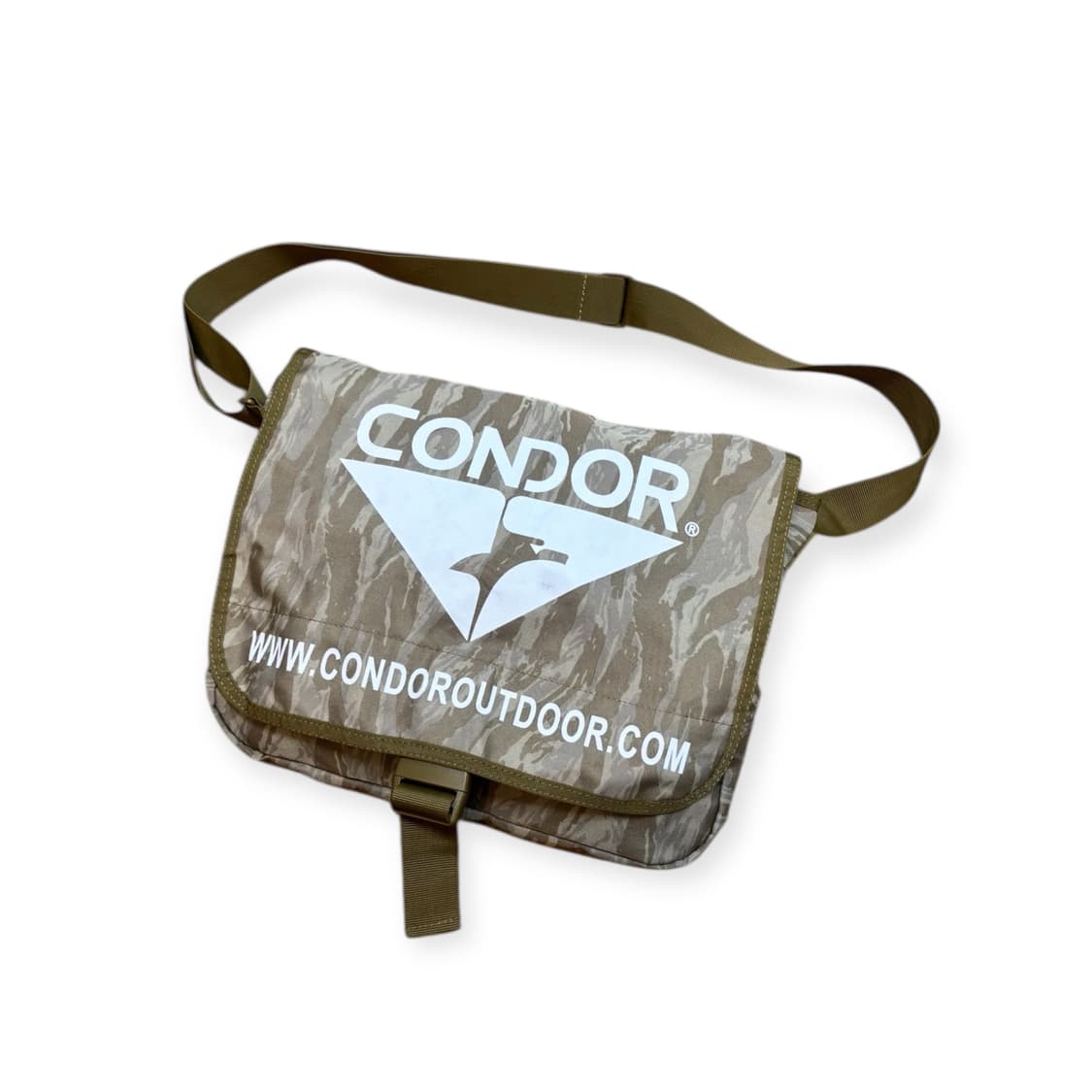 콘도르 아웃도어(Condor Outdoor) 타이거 카모 메신저백 상품이미지1
