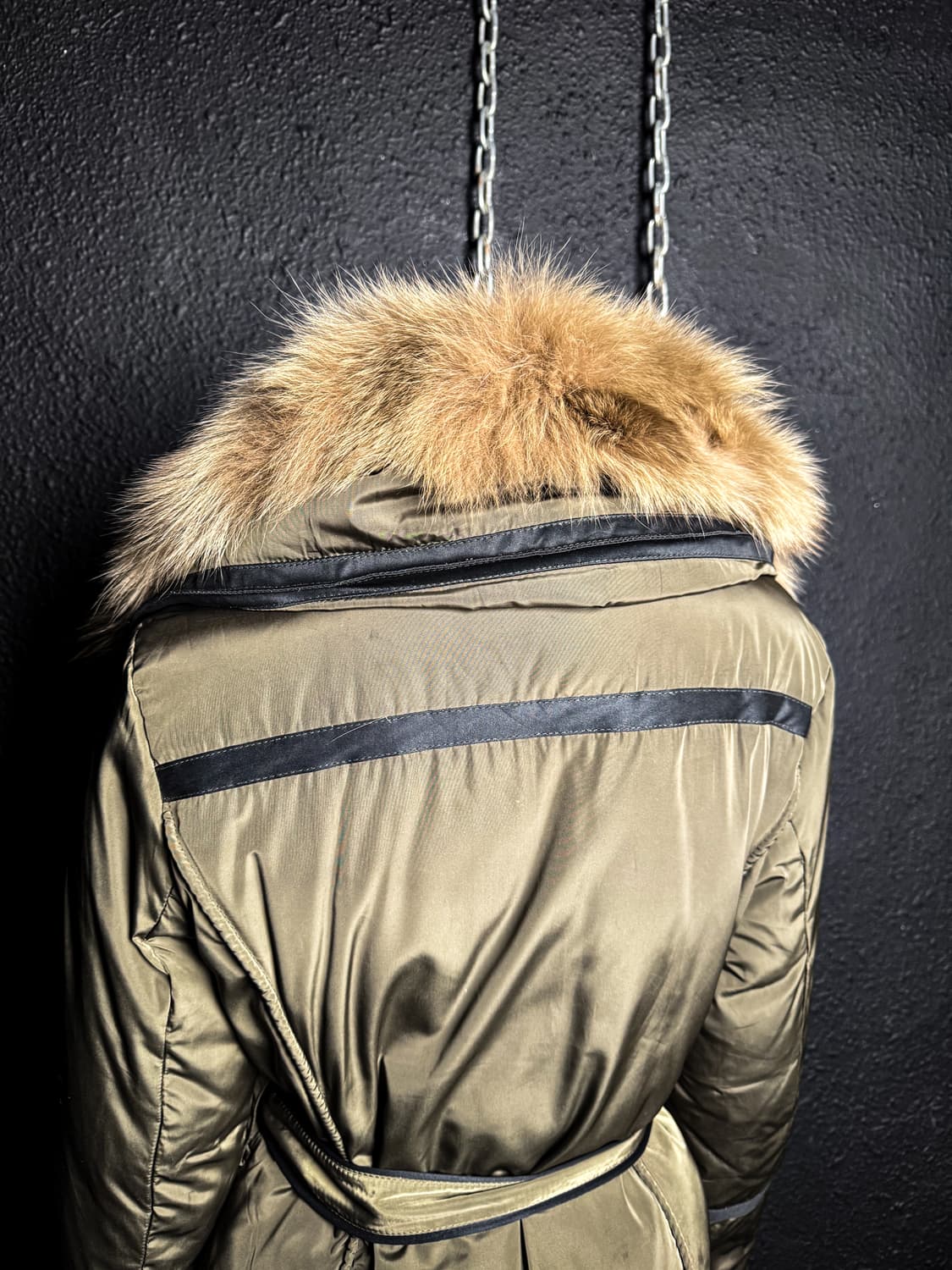 MAITRESSE – Fur Trim Belted Down Parka   상품이미지6