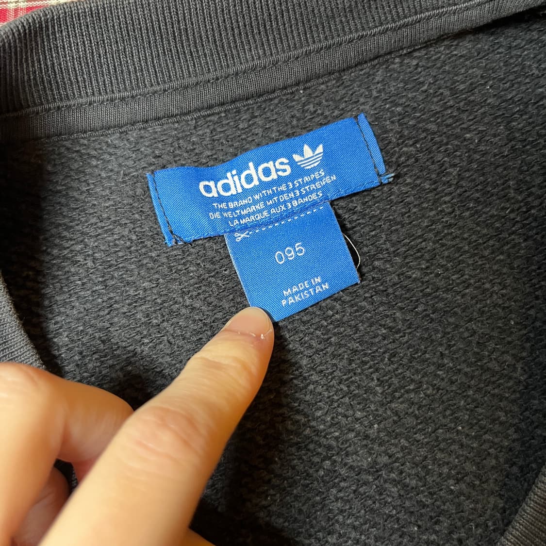 아디다스 맨투맨 블랙 상품이미지7