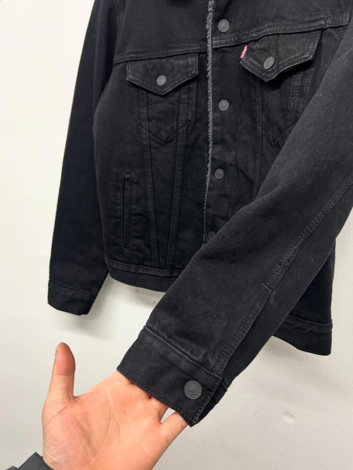 리바이스 블랙 데님 쉐르파 트러커 자켓 상품이미지3