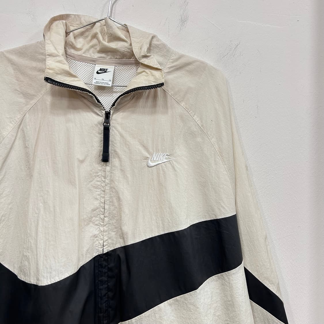 나이키 올드스쿨 빅스우시 이너메쉬 바람막이 상품이미지1