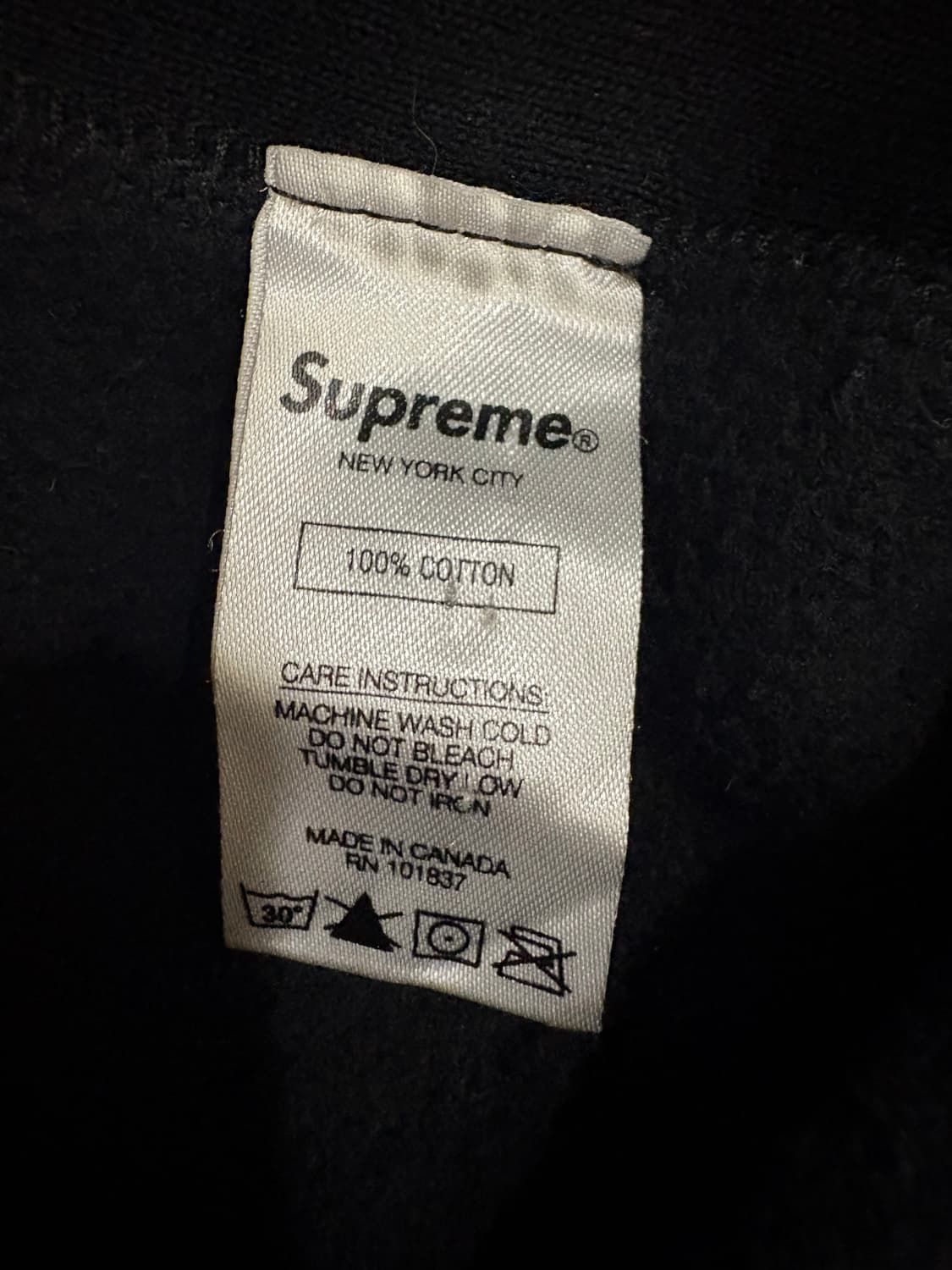 슈프림 엠보스드 로고 후드티 상품이미지5