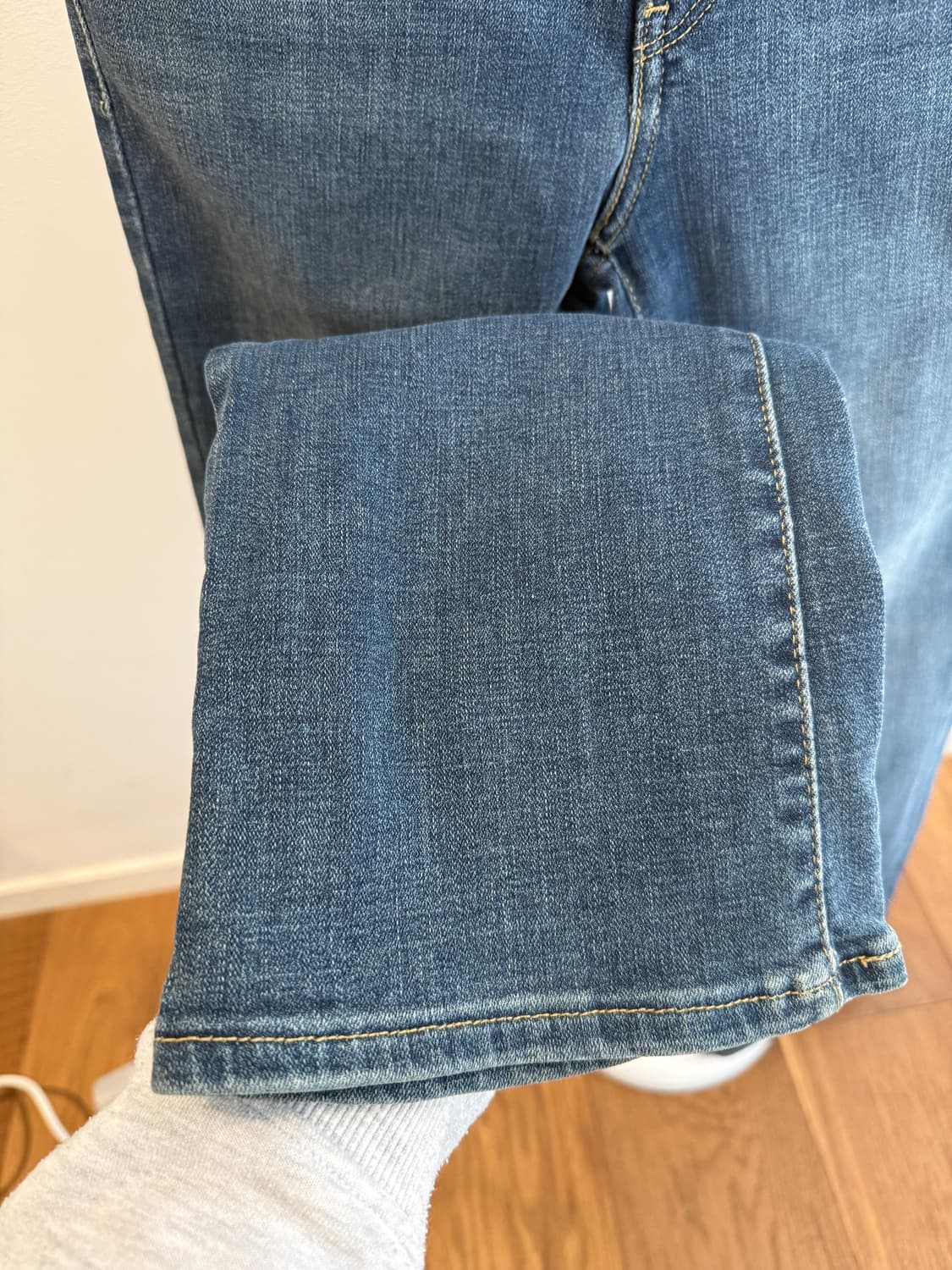 리바이스 315쉐이핑부츠컷 데님 26 상품이미지5