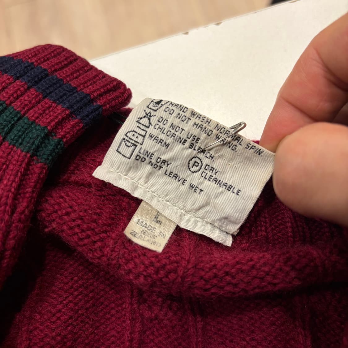 [L] 라일앤스코트 꽈배기 램스울 니트 가디건 레드 C597 상품이미지8