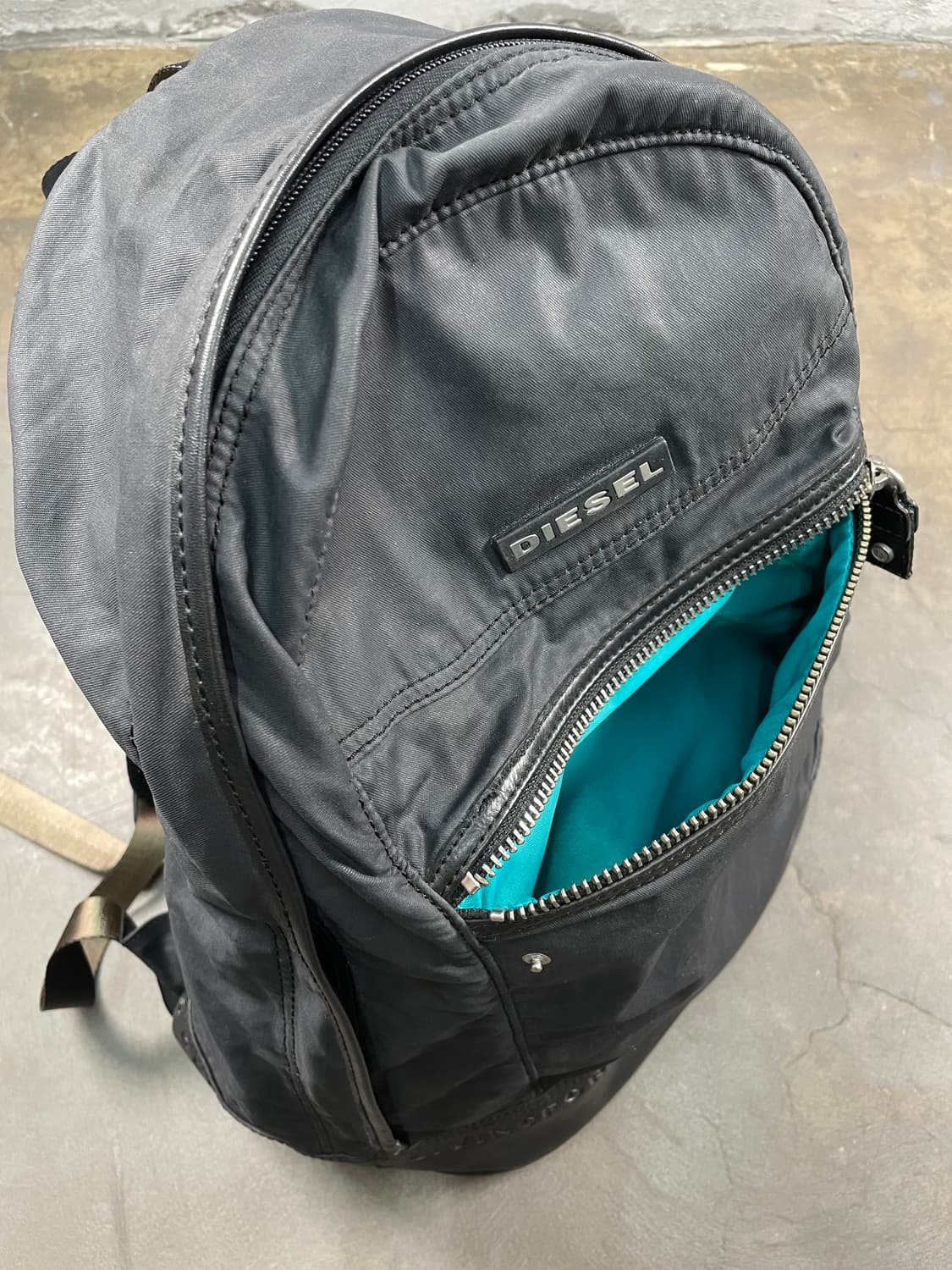 디젤 백팩 상품이미지3