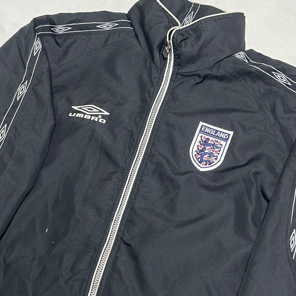 🫶🏻엄브로 잉글랜드 국가대표 Windbreaker🫶🏻 상품이미지2