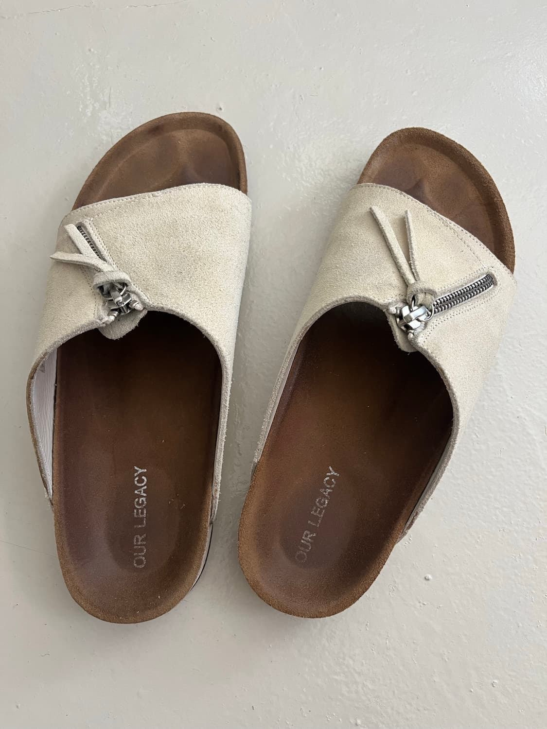 아워레가시 스웨이드 테슬 슬립온 슬리퍼 상품이미지4