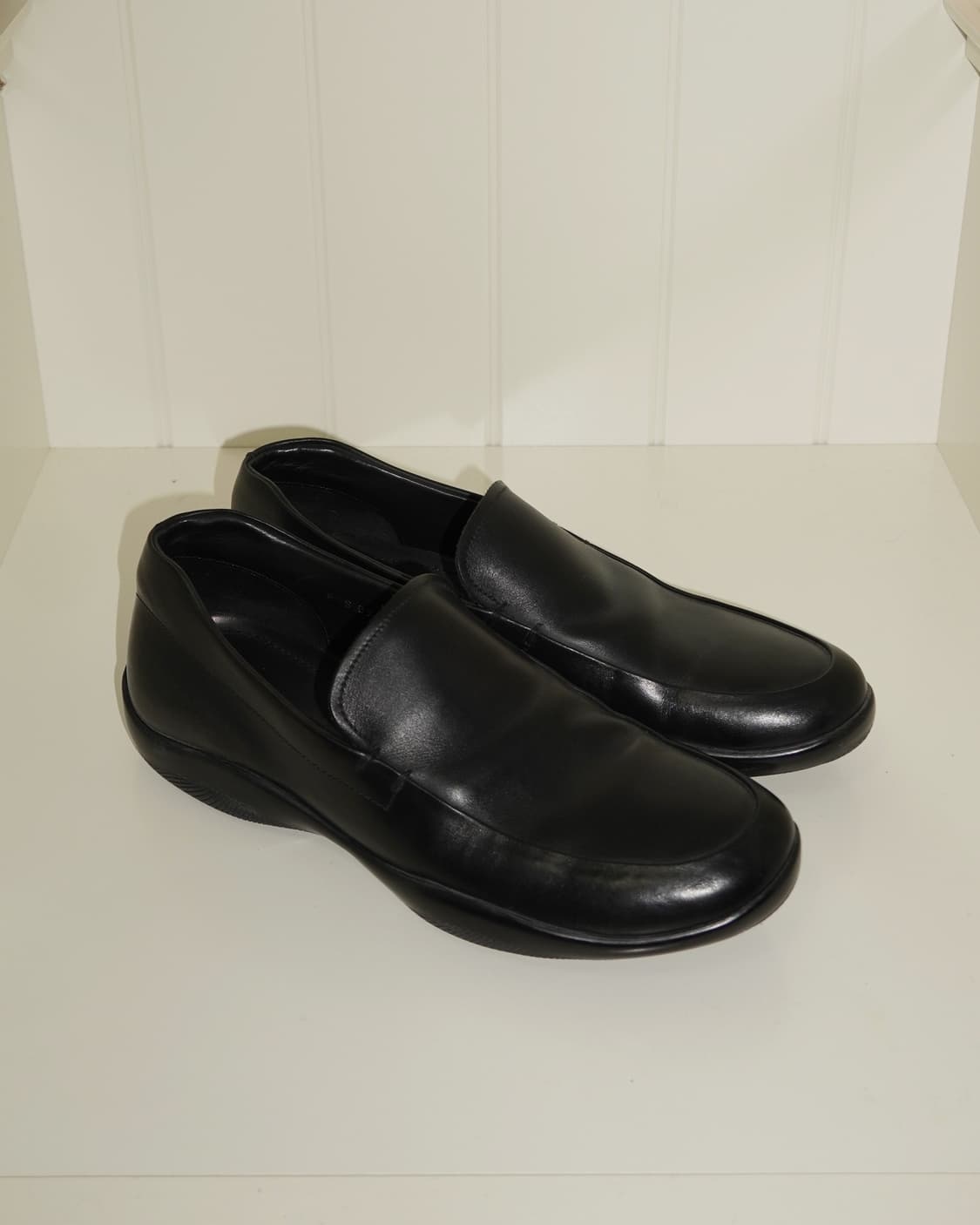 프라다 슬립온 로퍼 상품이미지1