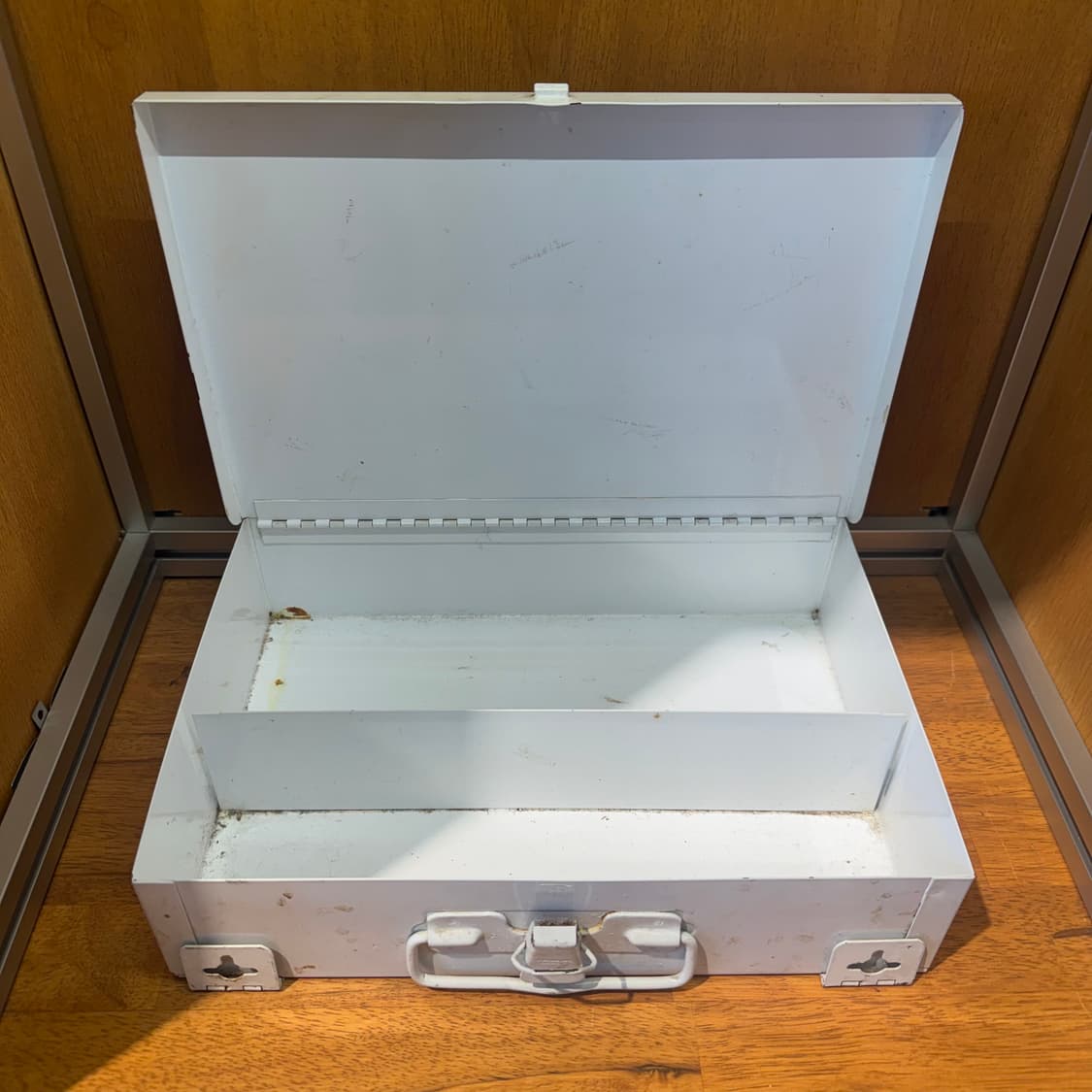 TOP SAFETY PRODUCTS First Aid Kit 상품이미지2