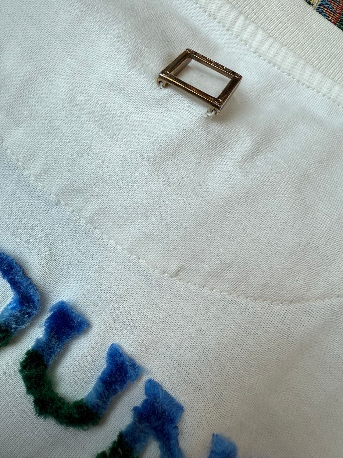 우영미 퍼지 백로고 반팔 티셔츠 상품이미지3