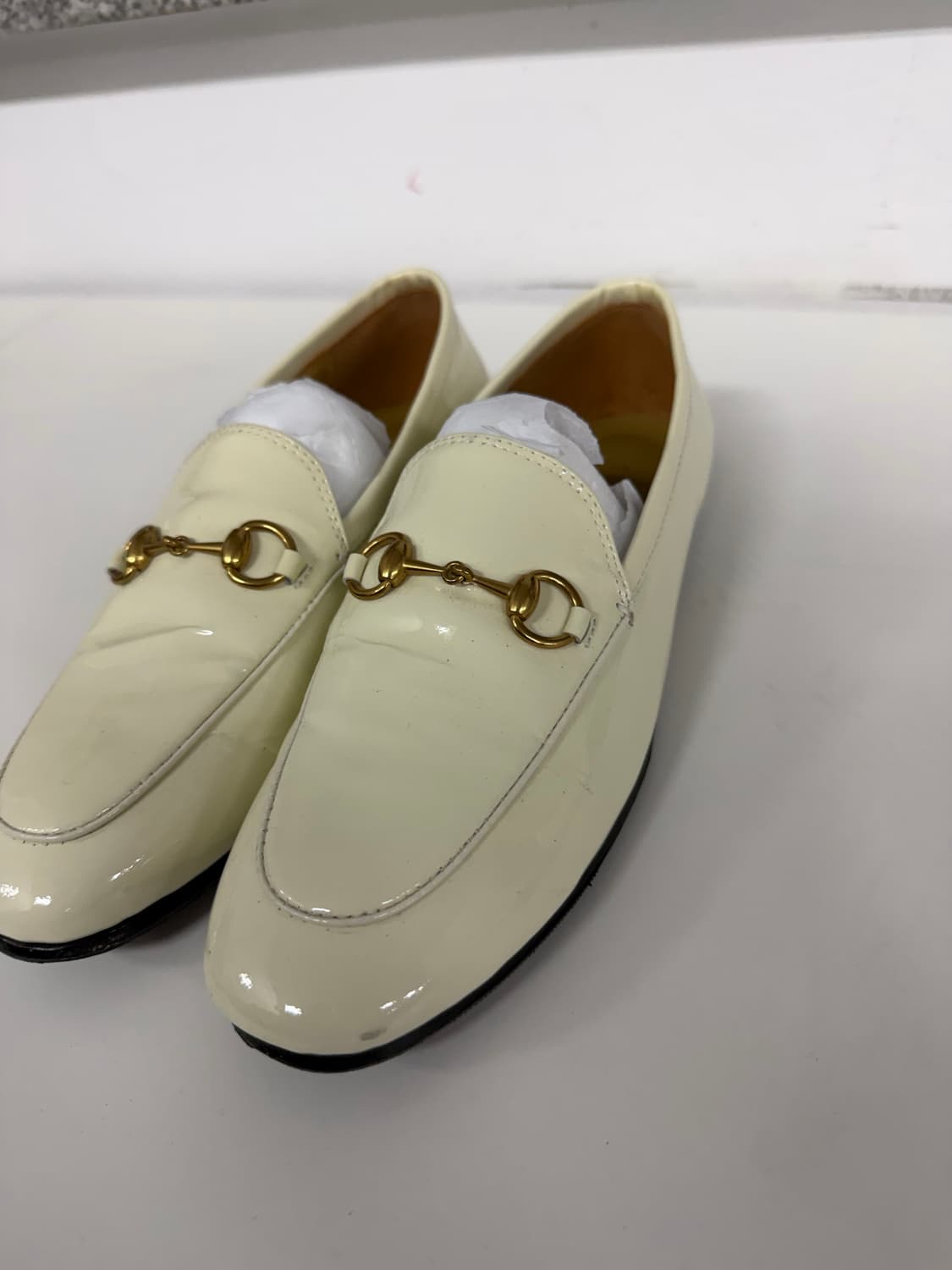 정품) 구찌 홀스빗 여성 에나멜 금장 로퍼 37 상품이미지2