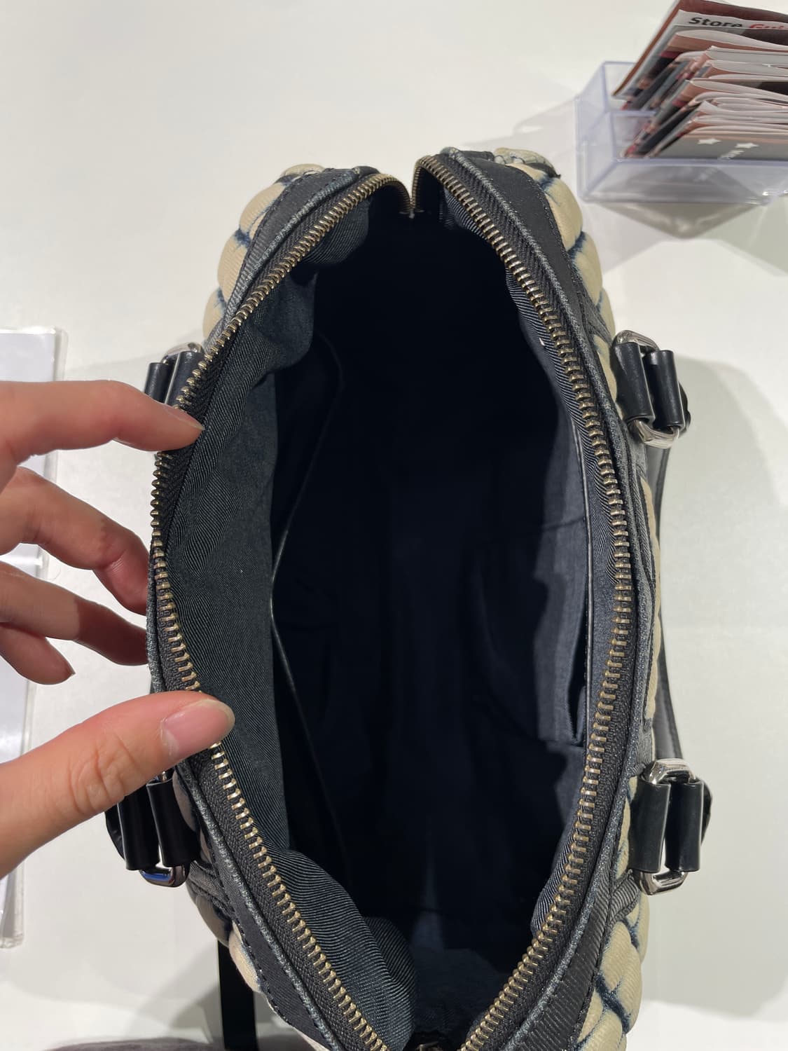 디젤 퀼팅 투 웨이 보스턴 크로스 핸드백 상품이미지9