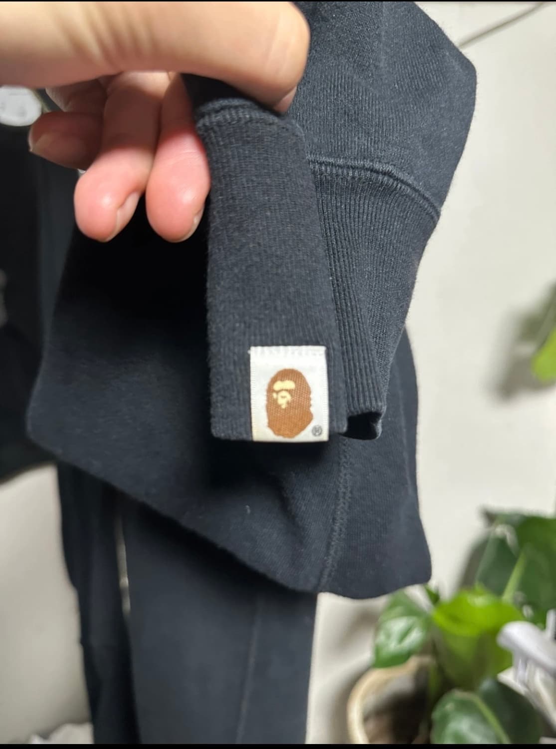 정품 베이프 반반 샤크 후드집업 블랙 상품이미지3