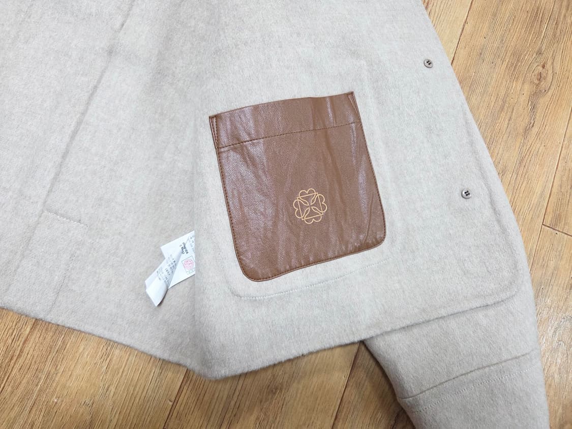 앳코너(at.corner) 핸드메이드 크롭 울자켓 프리사이즈 새상품 상품이미지9