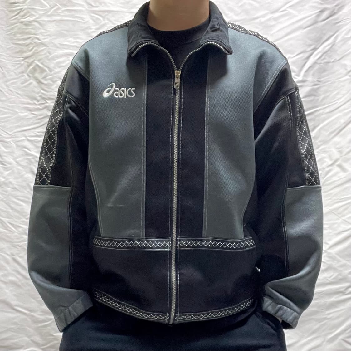 XXL 아식스 심볼 자수로고 오버사이즈 배색 트랙탑 상품이미지1