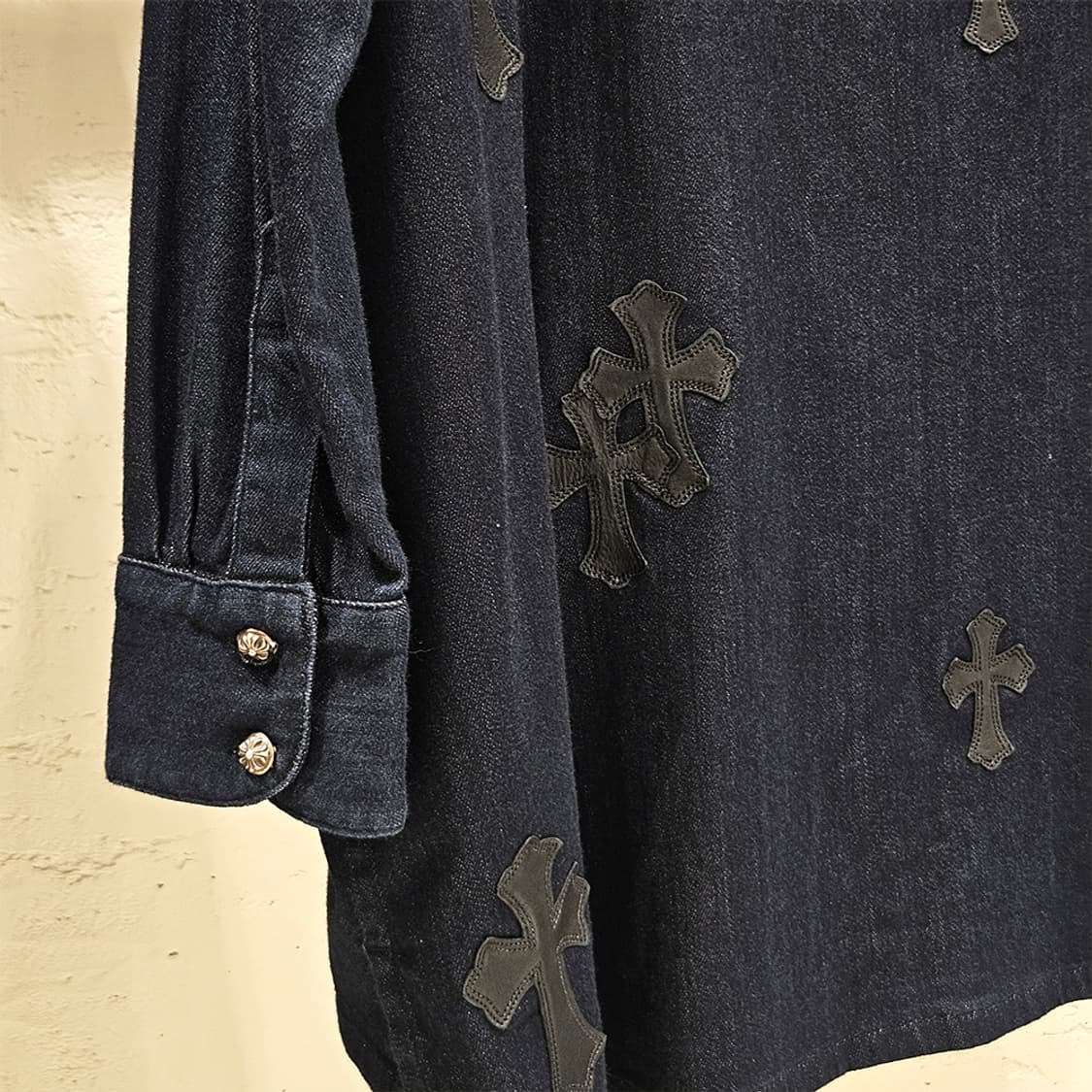 [S] 크롬하츠 레더패치 인디고데님 셔츠 B1213C173 상품이미지4