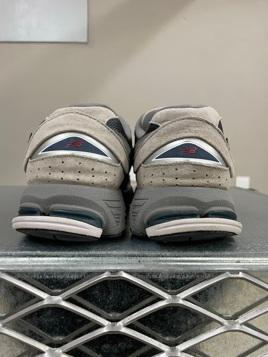 뉴발란스 2002R 그레이 265 (gr-4332) 상품이미지3