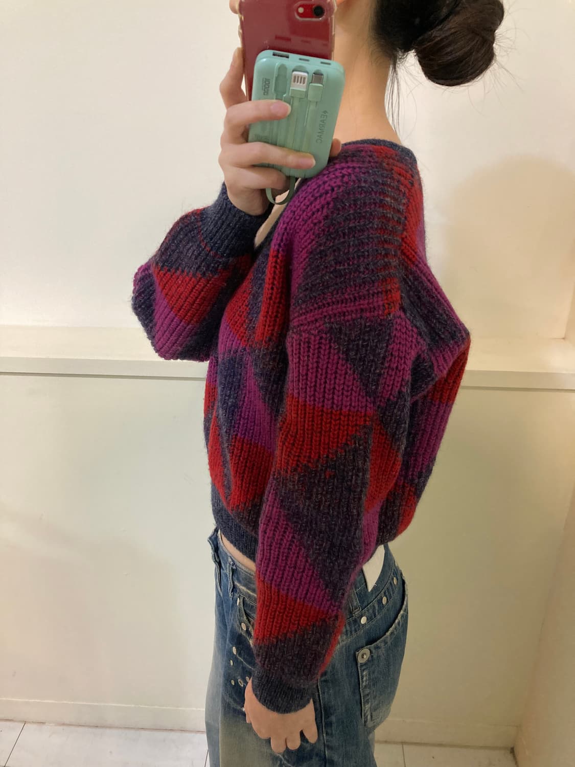 빈티지 그래픽 브이넥 크롭 니트 상품이미지10