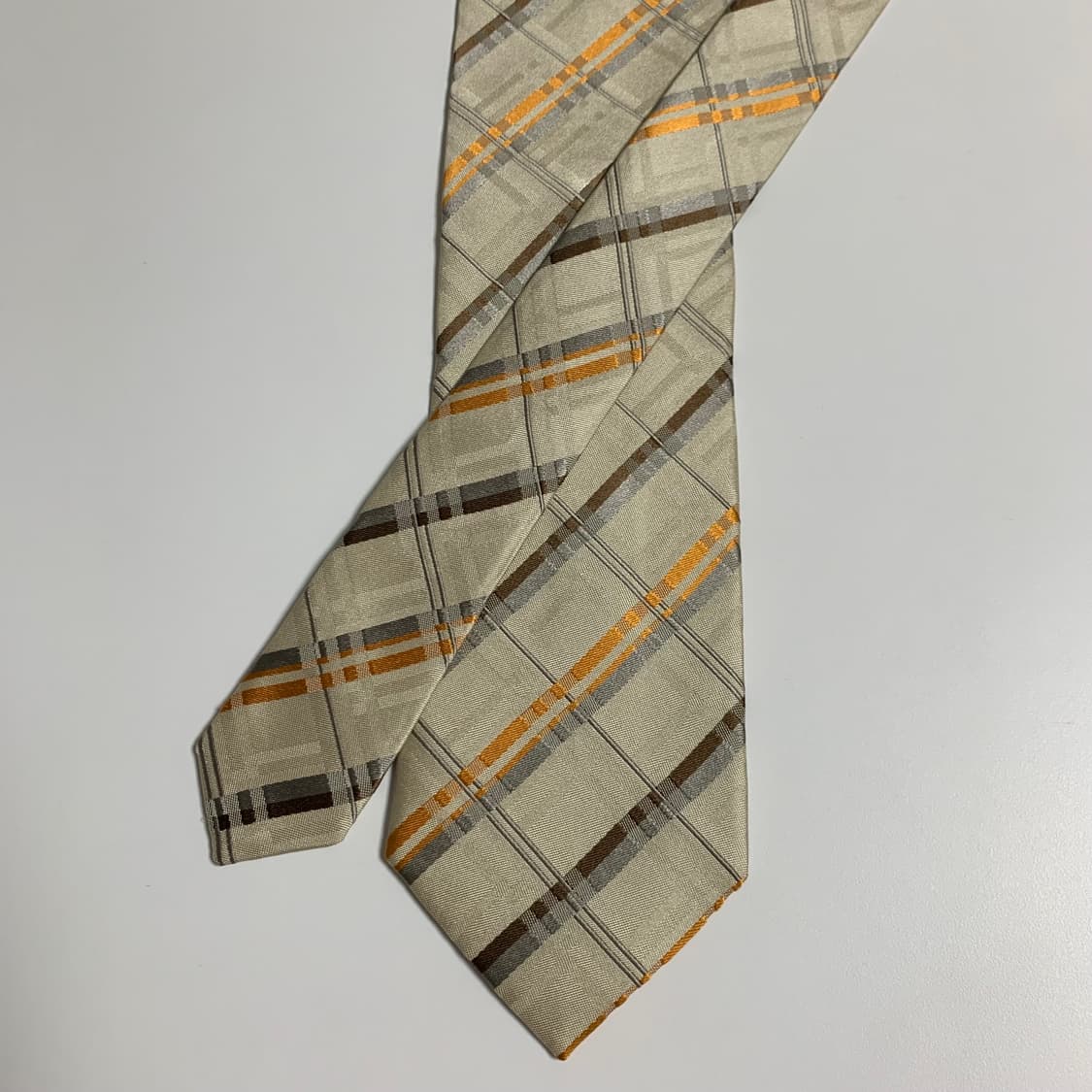 폴스튜어트 명품 체크넥타이 결혼식룩 코디 A+등급 최상급 상품이미지3