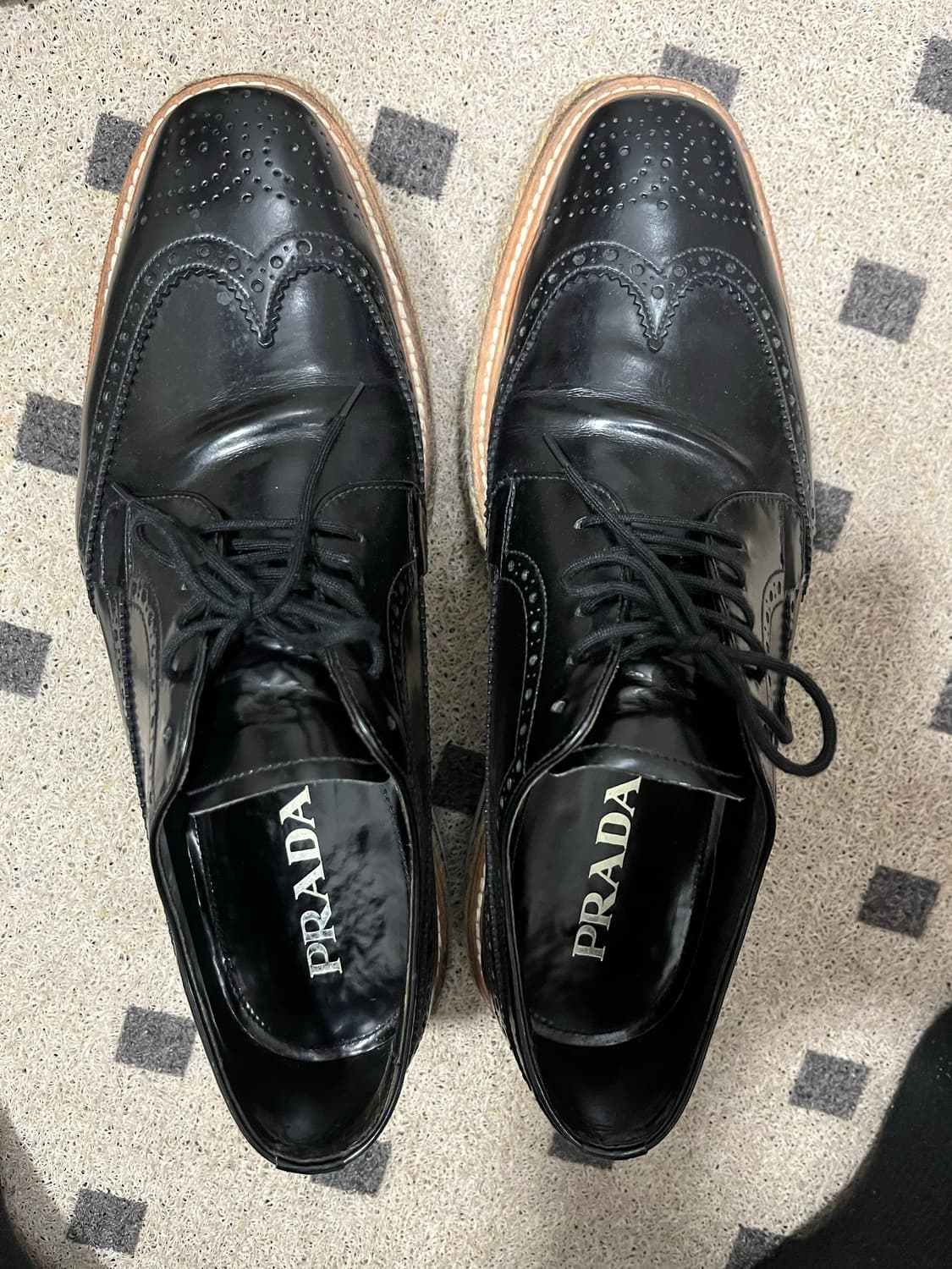 프라다 윙팁 클리퍼 275 상품이미지1