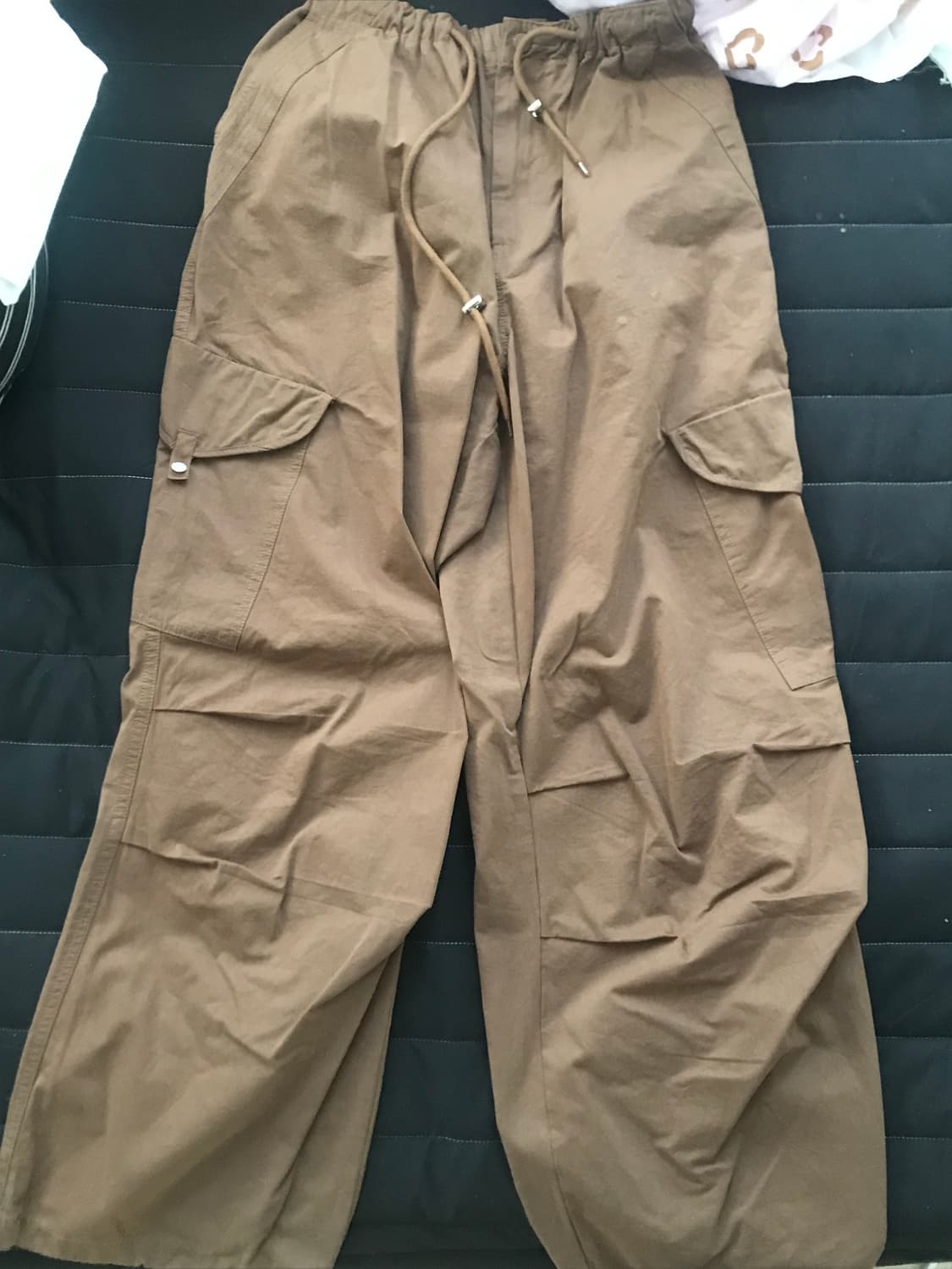 갈색 카고 밴딩 바지 상품이미지1