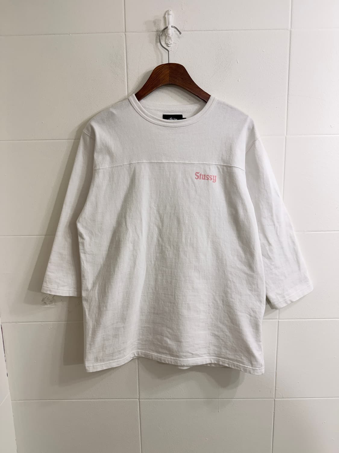 스투시 핑크 로고 7부 티셔츠 상품이미지4