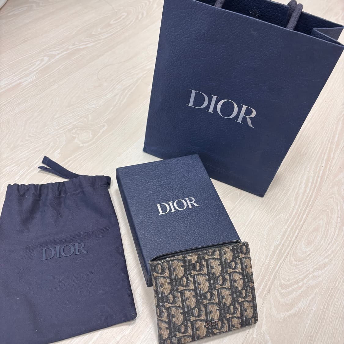 디올 오블리크 반지갑 풀구성 영수증 포함 상품이미지2