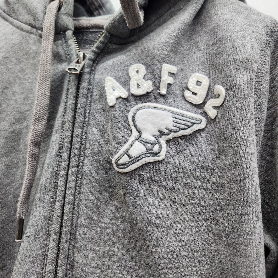 아베크롬비 로고 패치 후드집업 S(S) 상품이미지3