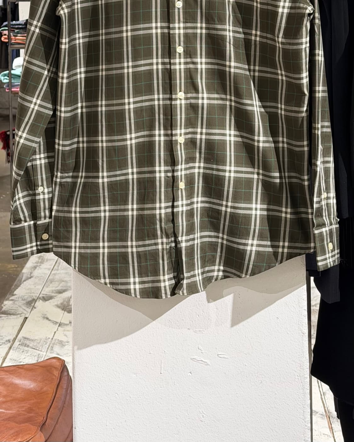 버버리 카키 플래드 버튼다운 코튼 셔츠 상품이미지5