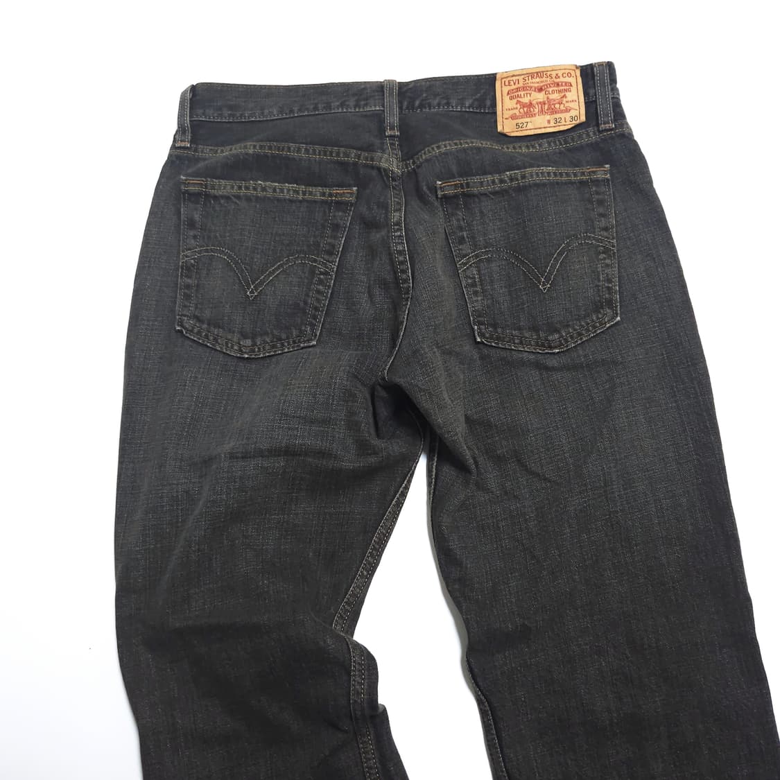 리바이스 527 로우 부츠컷 워싱 데님 팬츠 블랙 상품이미지5