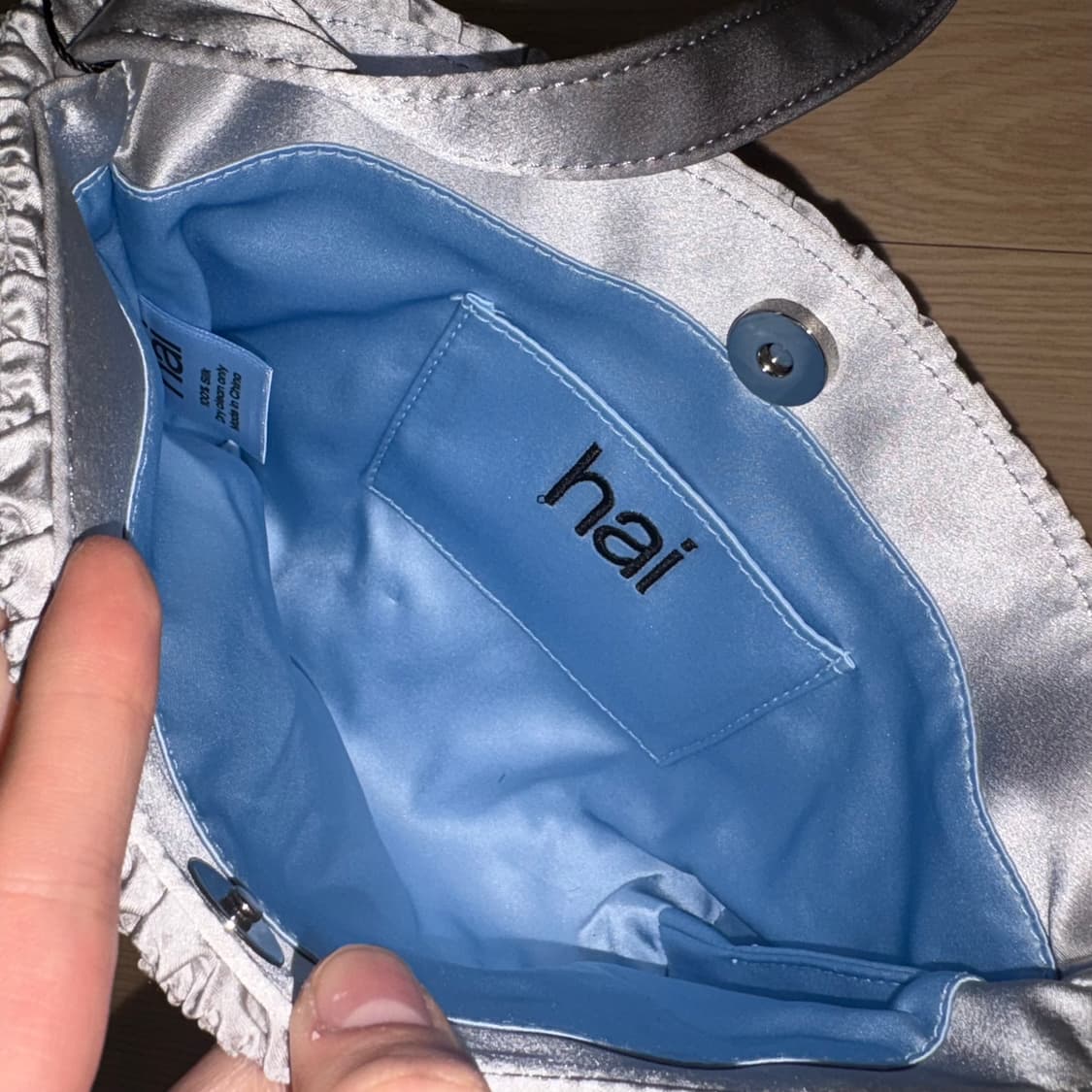 (새상품) 하이 home of hai 밀리백 크로스백 실버 상품이미지4