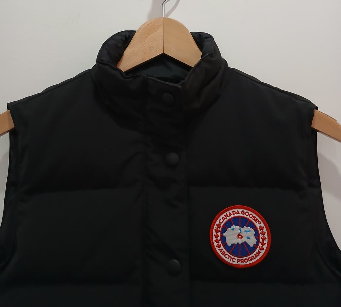 캐나다구스다운 패딩조끼  상품이미지2