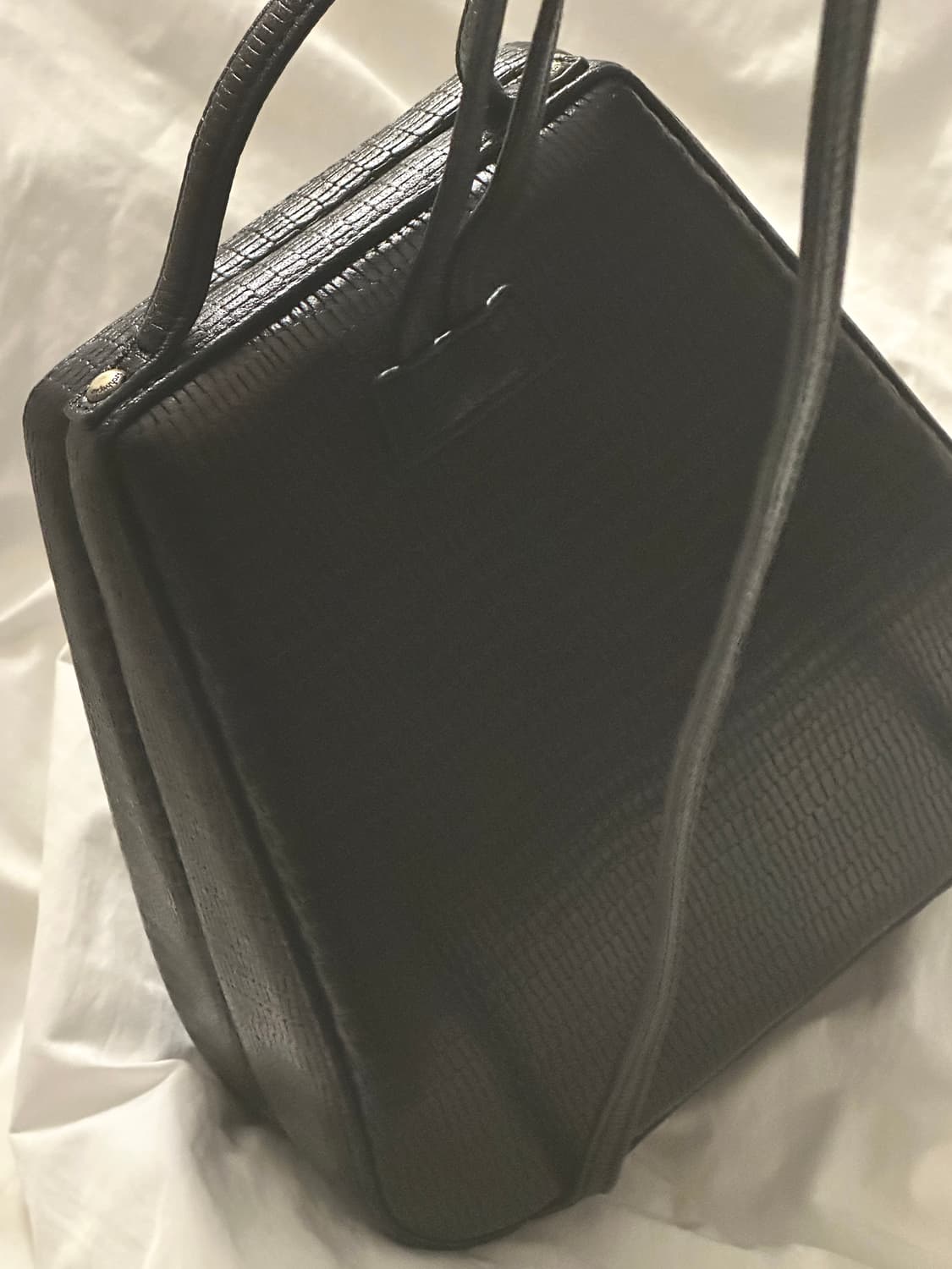 아카이브앱크 쉘틴백 리자드 블랙 상품이미지5