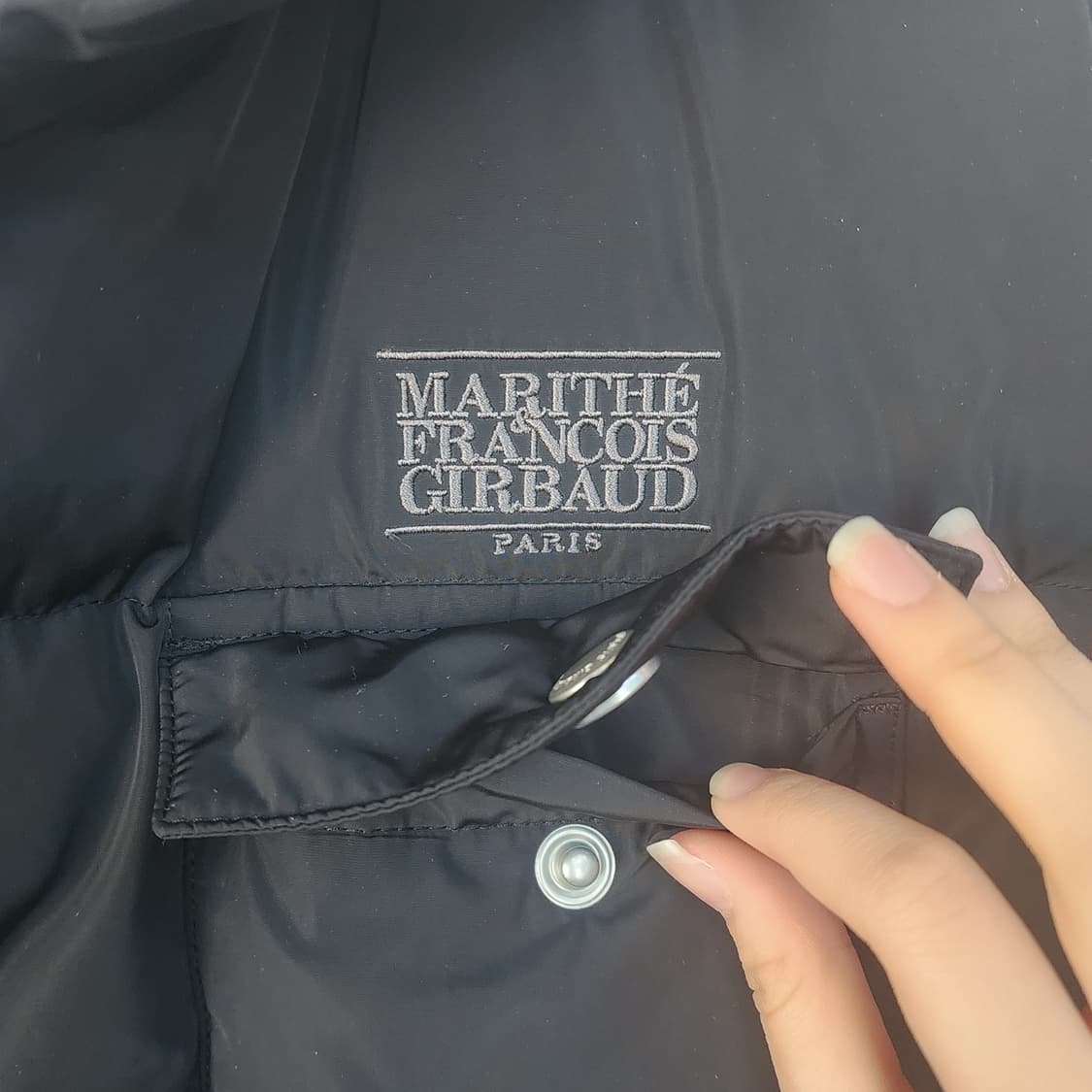 마리떼 프랑소와저버 블랙 후드 패딩 상품이미지4