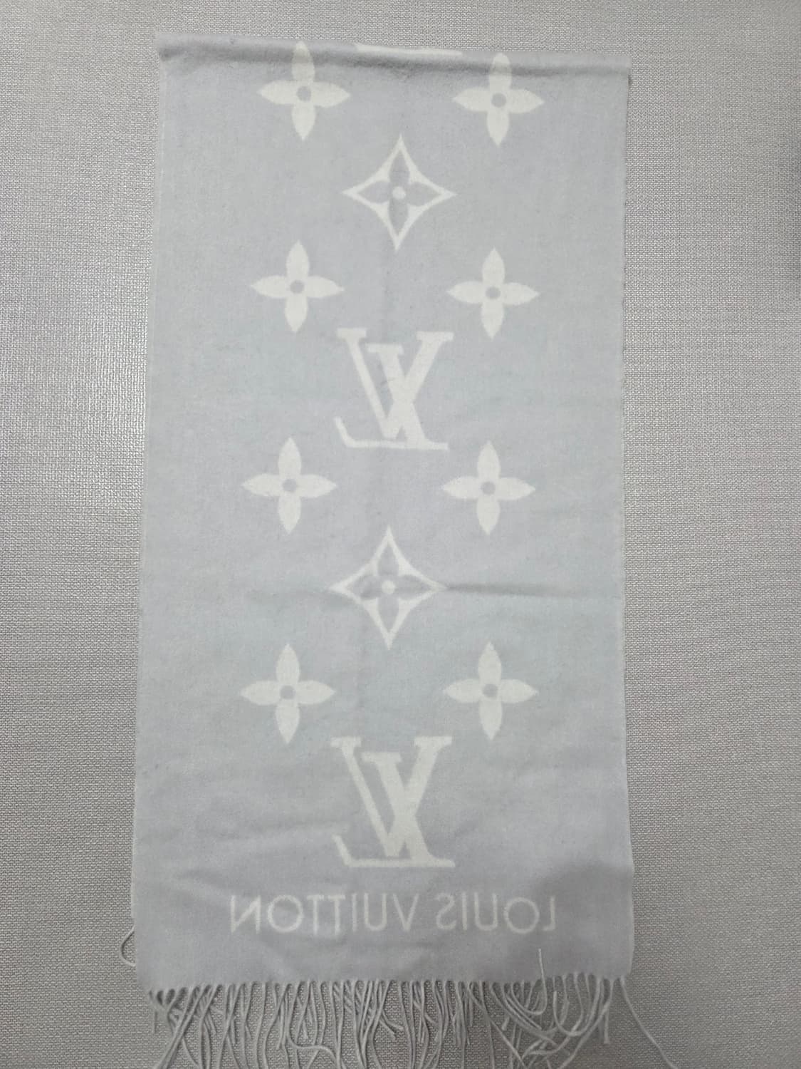 (정품)루이비통 레이캬비크 목도리 머플러 팝니다 상품이미지2