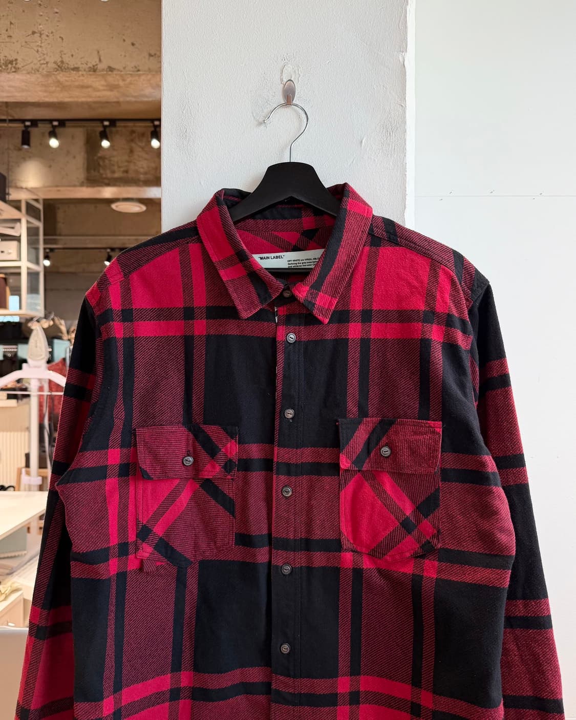 오프화이트 레드 체크 스텐실 플란넬 셔츠 상품이미지3