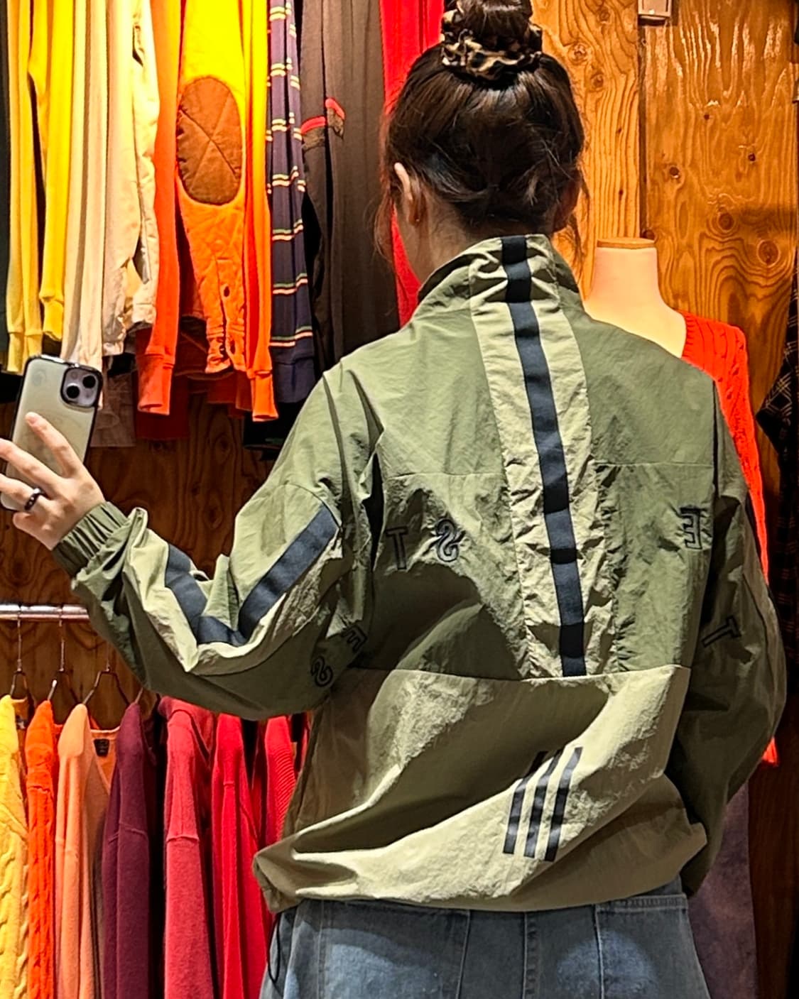 S 아디다스 삼선로고 카키 테크니컬 바람막이 상품이미지3