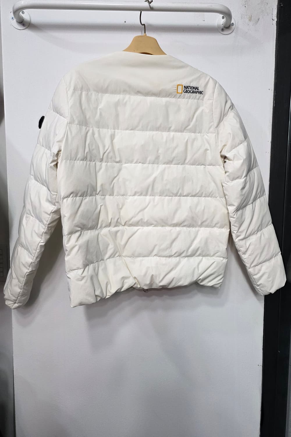 내셔널지오그래픽 여성 덕다운 경량 패딩 상품이미지2