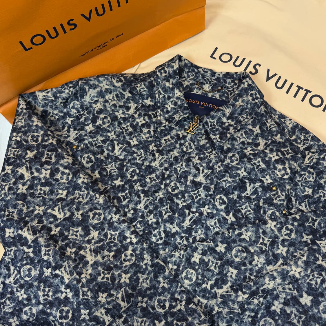 [리오브] 루이비통 워크웨어 모노그램 데님 자켓 상품이미지3