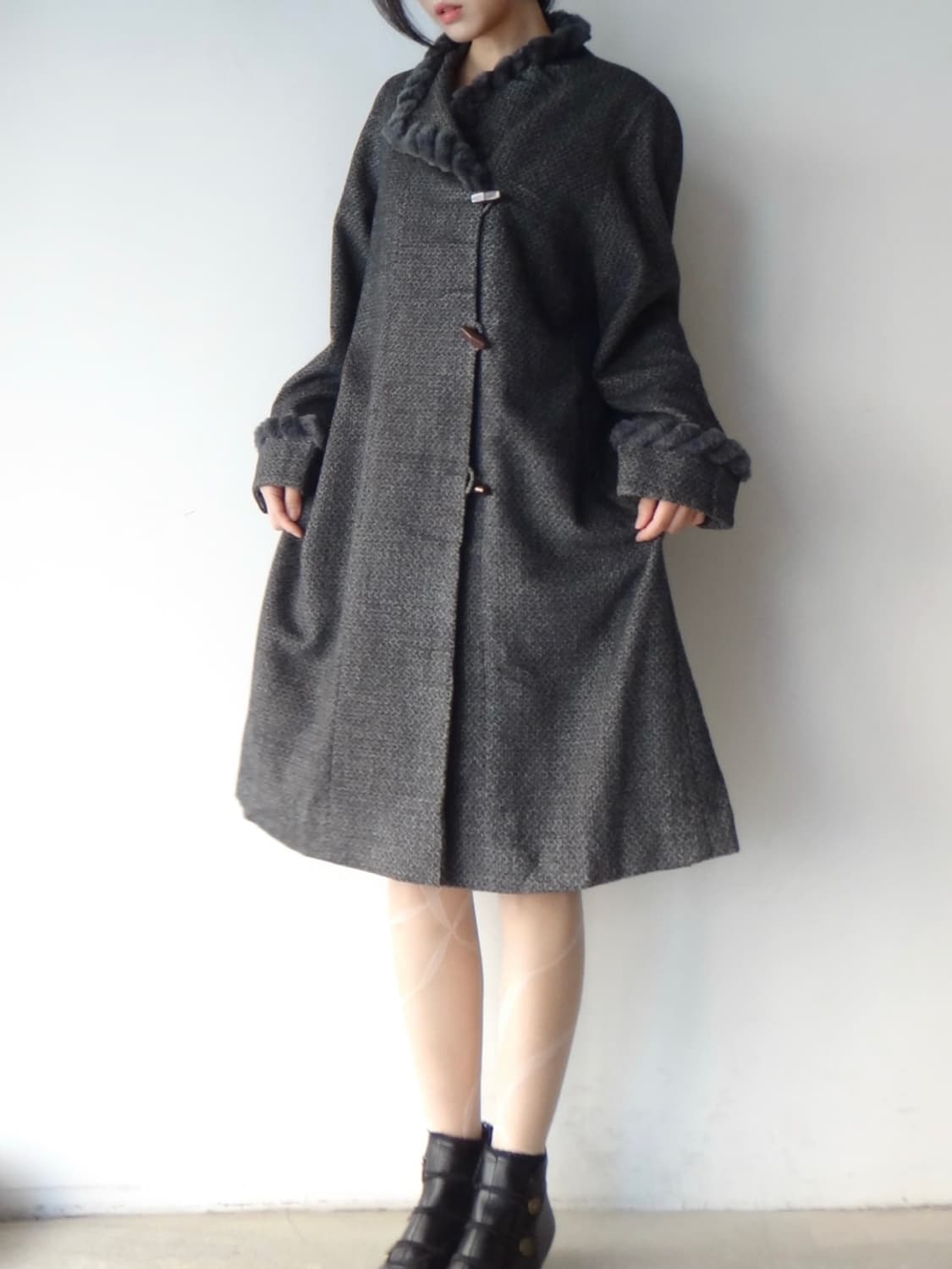 Round fur trimming coat / grey 상품이미지6