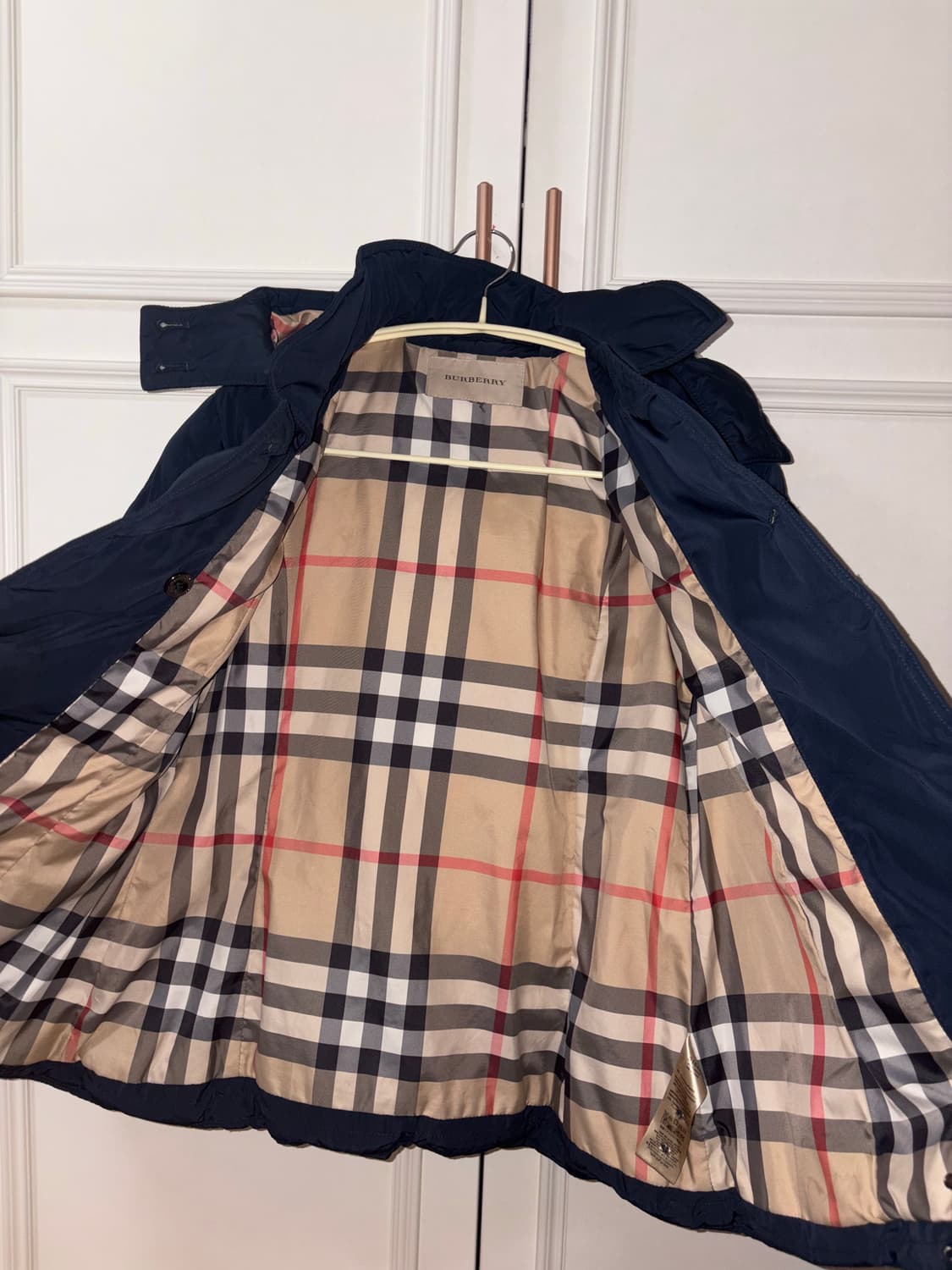 버버리 패딩 네이비 상품이미지2