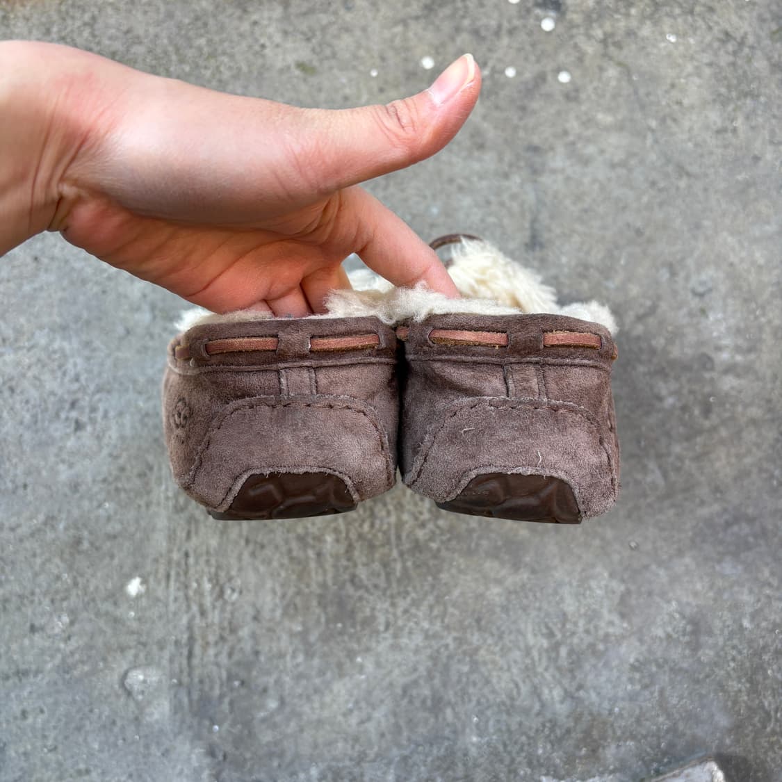 Ugg 어그 모카신 로퍼 (230) 상품이미지7