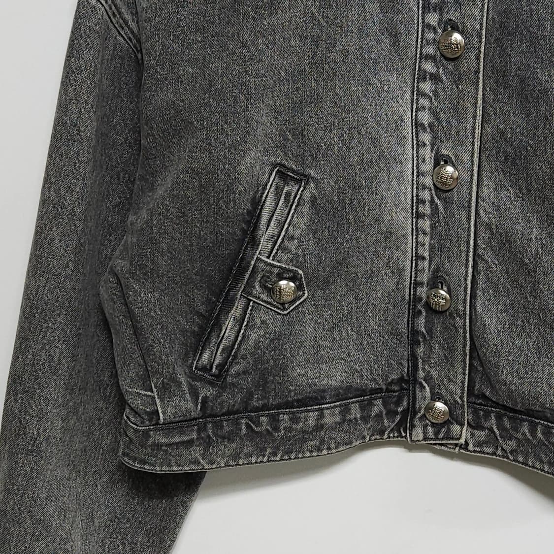 LANVIN 랑방23FW 백로고 엠브로이더리 데님 청자켓 상품이미지4